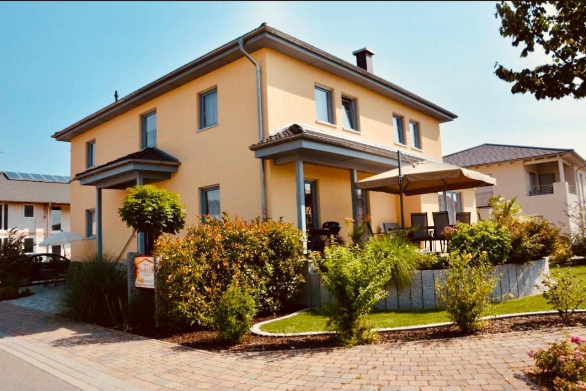 Gaestehaus Dolce Vita Rust Bagian luar foto